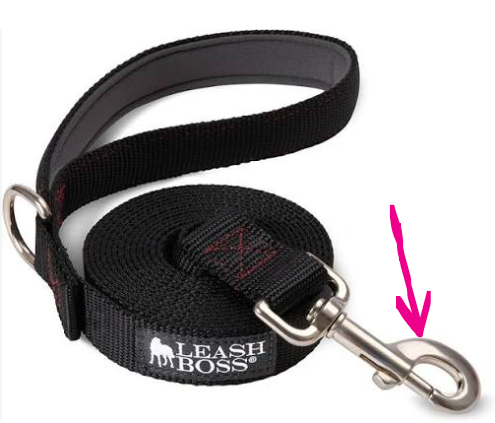 Image showing 360-degree swivel hook on a BOSS Dog Essentials Adjustable Leash